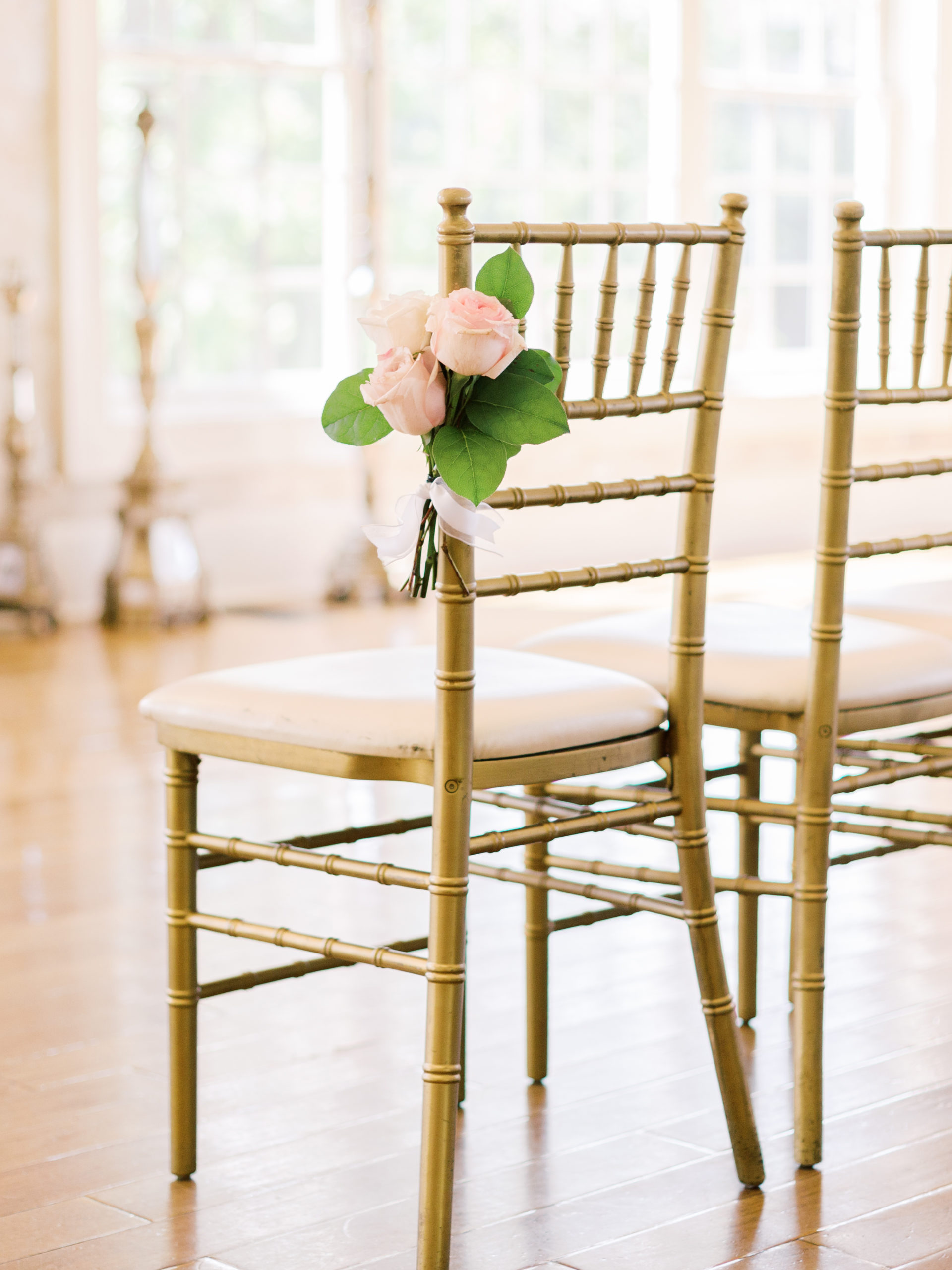 Summer wedding tips: Use chiavari chairs indoors.